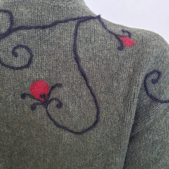 Vintage McGregor 60's heart and vine cardigan sweater - Picture 7 of 12